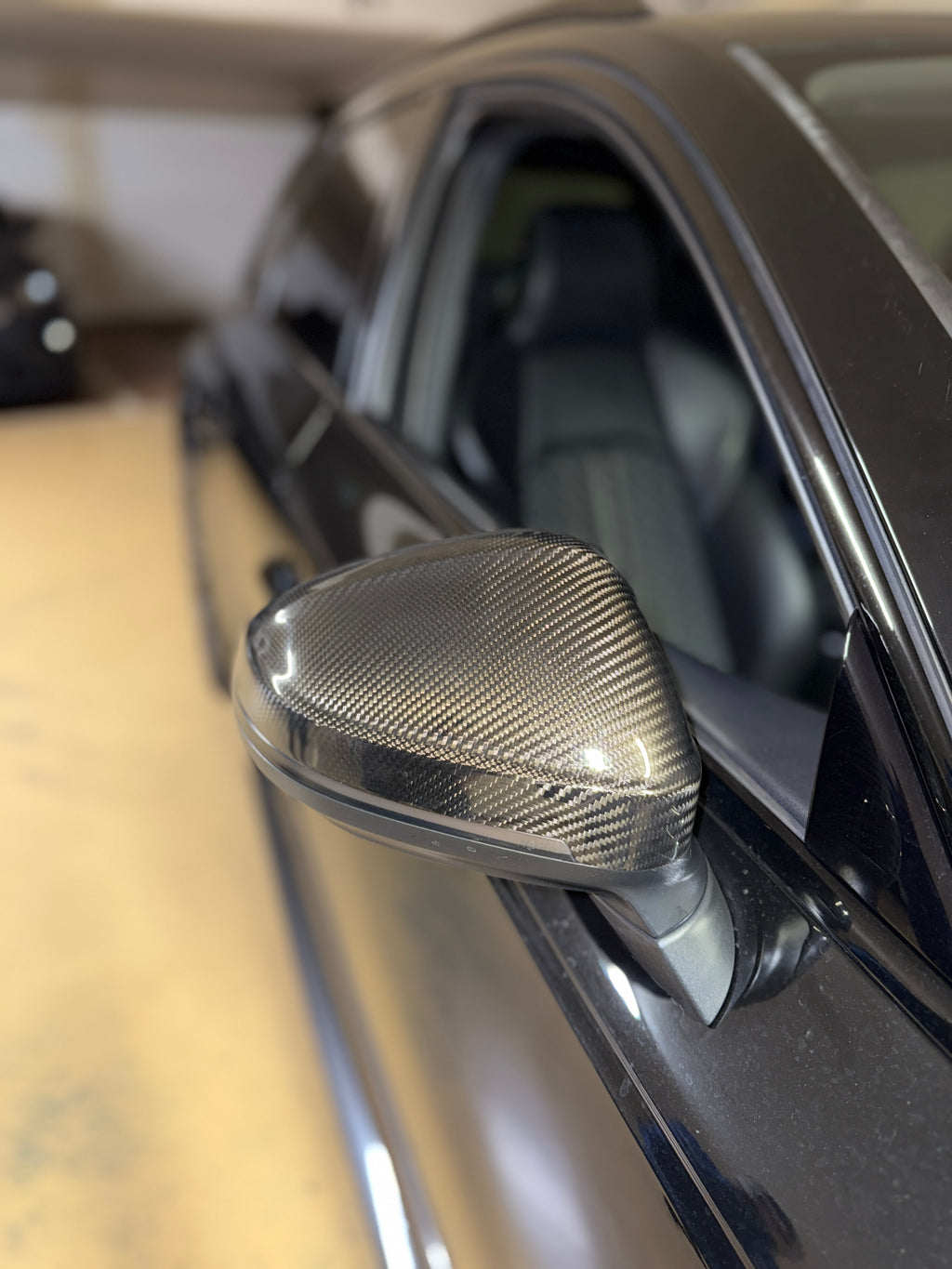 Coques de rétroviseurs carbone RS4 / RS5 B9
